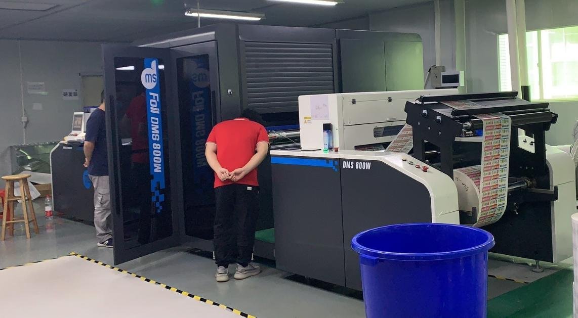 Metallized flexible packaging film